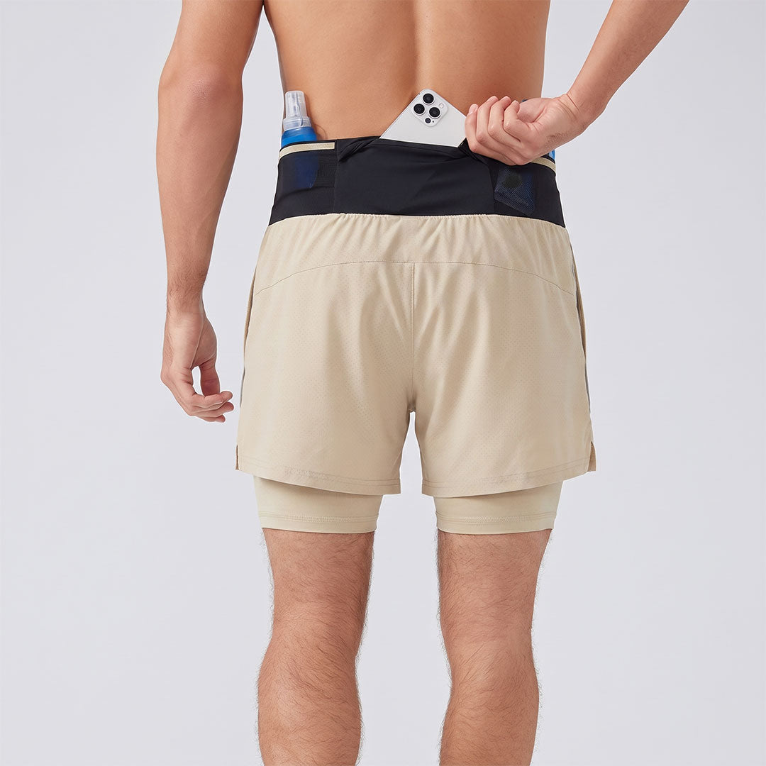 Delta Fit 2-in-1 Hardloopshort met Geïntegreerde Running Belt – Beige / Zwart