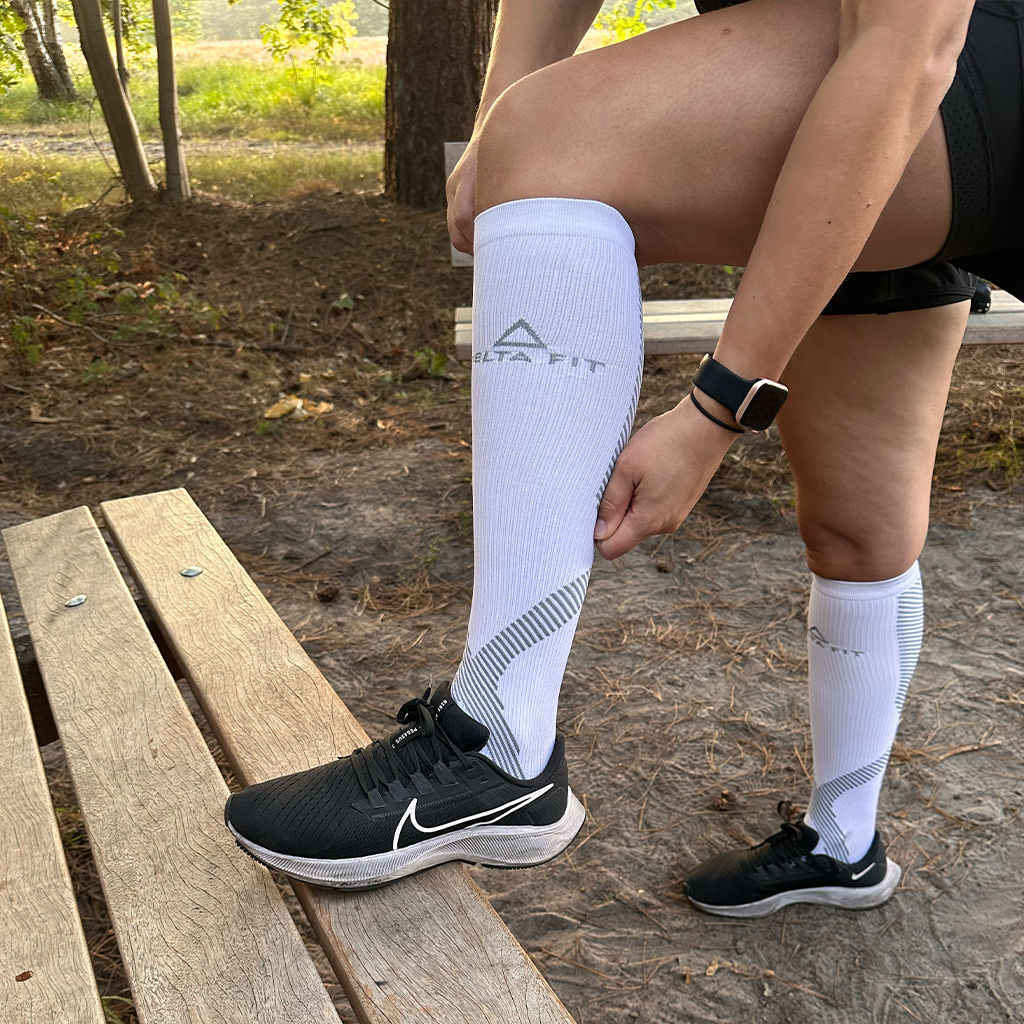 Delta Fit Compressiesokken Lang Heren & Dames – Wit/Zwart