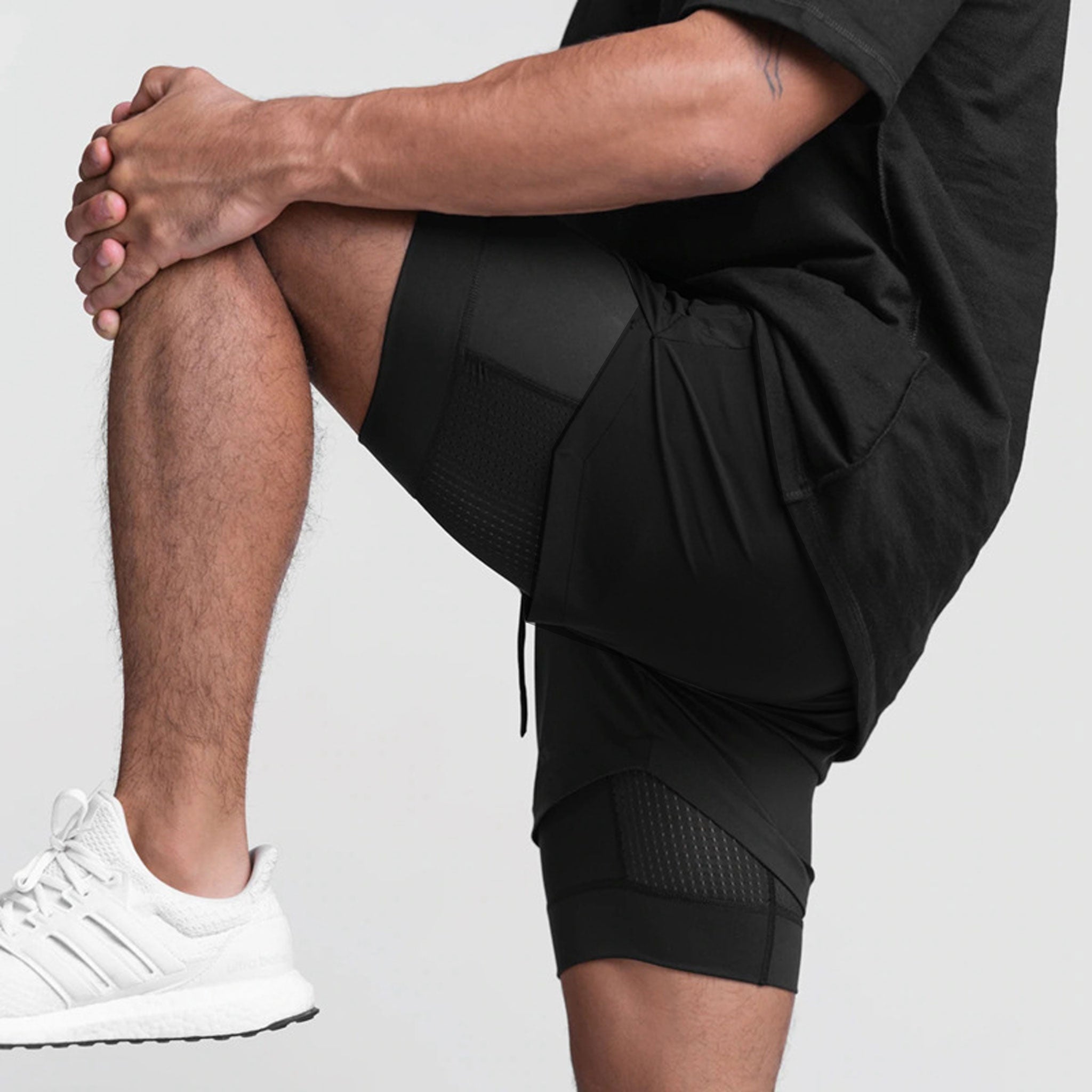 Delta Fit 2 in 1 Hardloopbroek– Met  Ondershort met vak voor Mobiel – Dry Mesh - Zwart / Beige (Unisex)